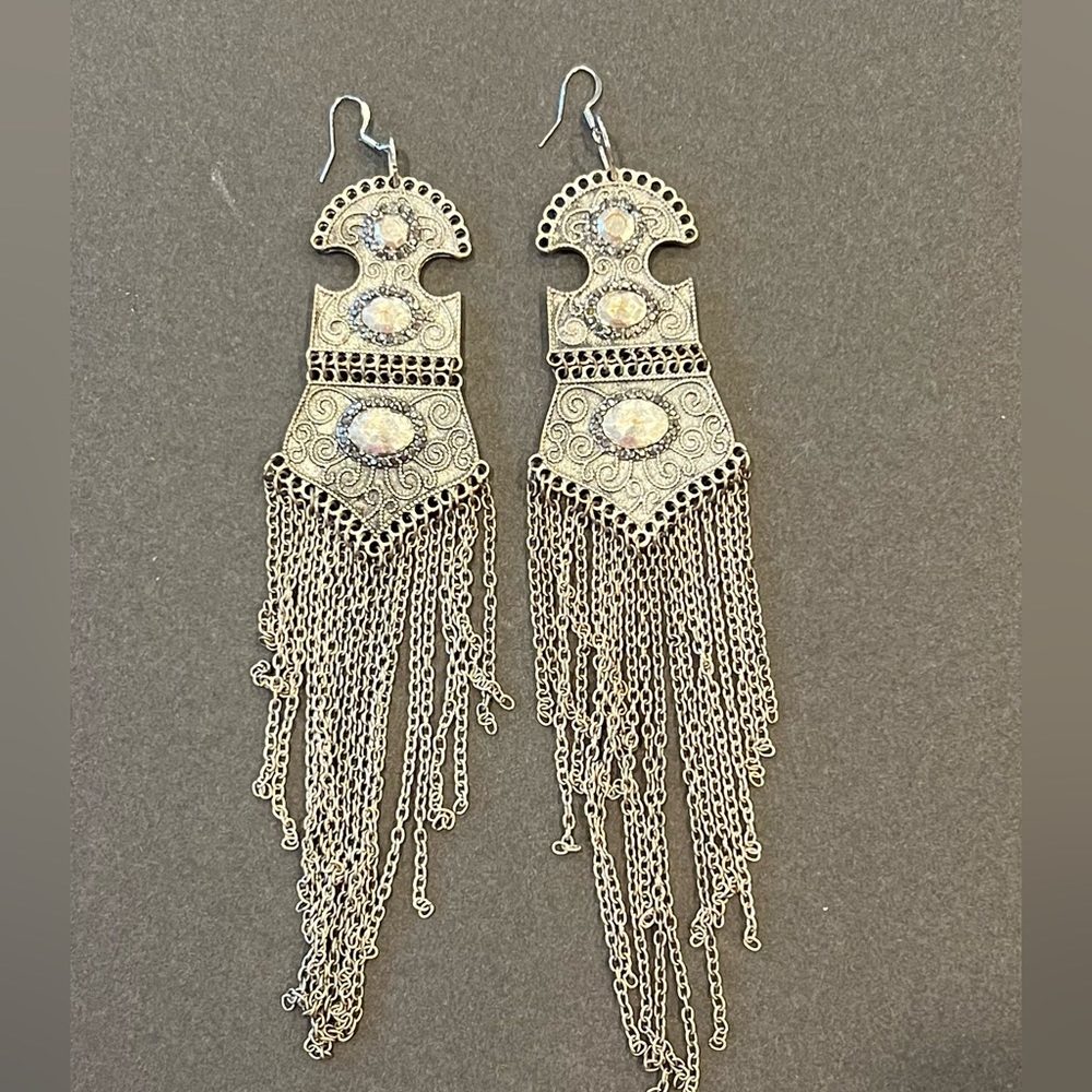 Y2K Art Deco inspired Grey Metal Tone Earrings with chains 7” with hooks